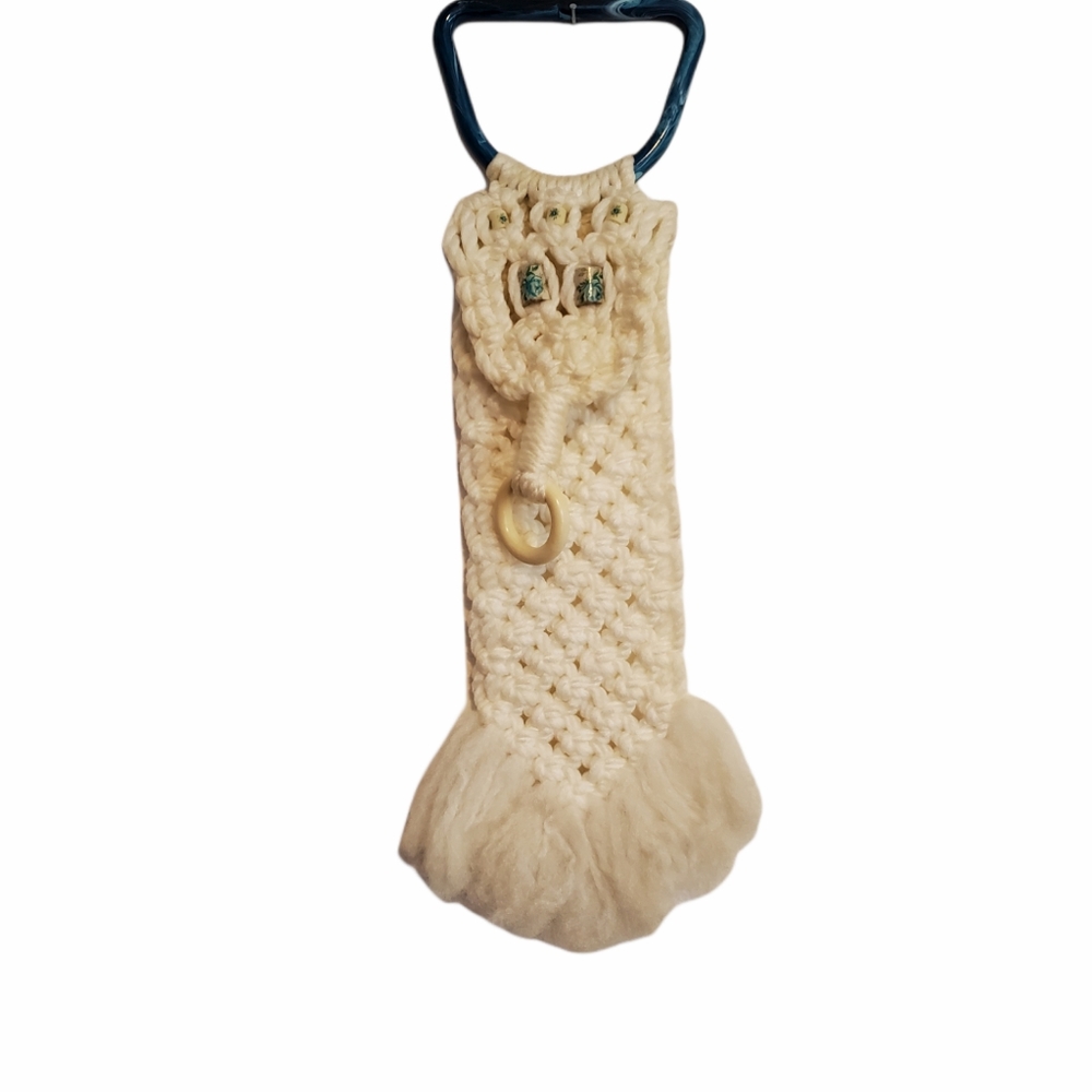 Vintage Wall Hanging Macrame W/ Blue Rose Beaded Towel Holder Decor Ivory Cream